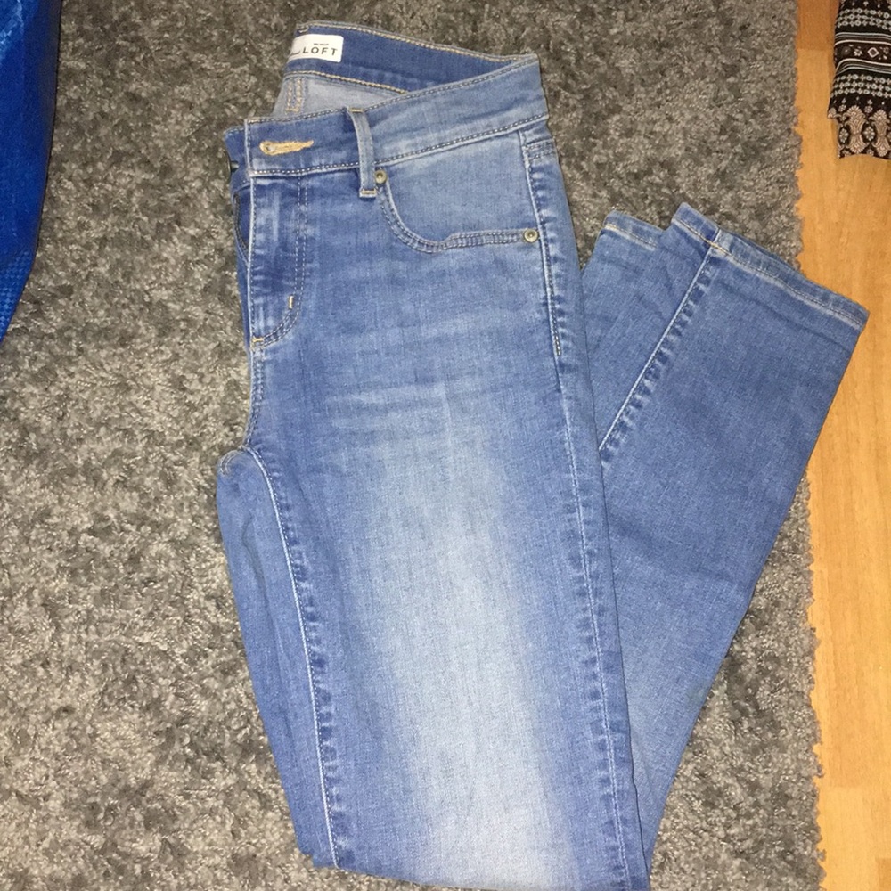 Light wash jeans